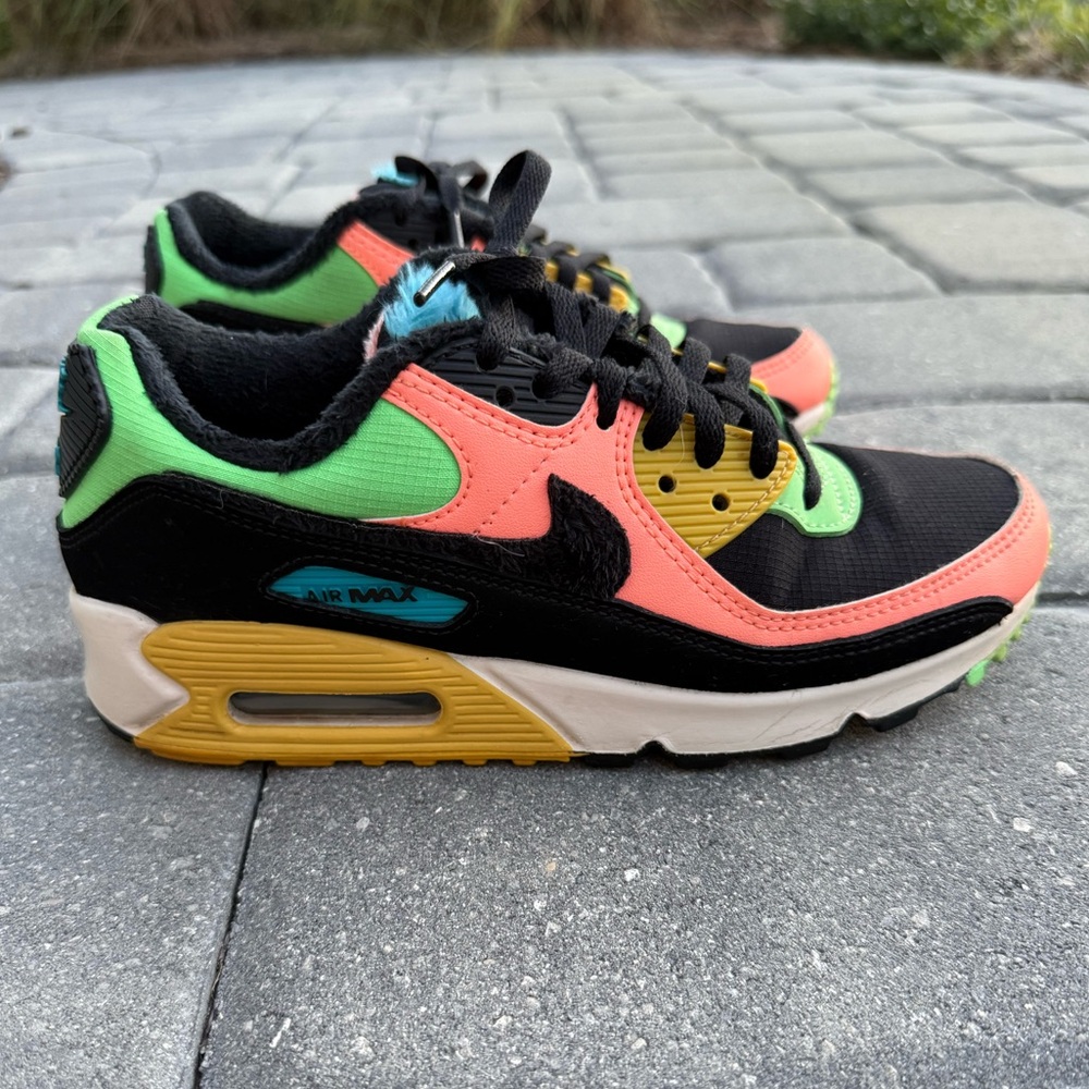 Nike Air Max 90 ‘Cactus Flower’ Sneakers